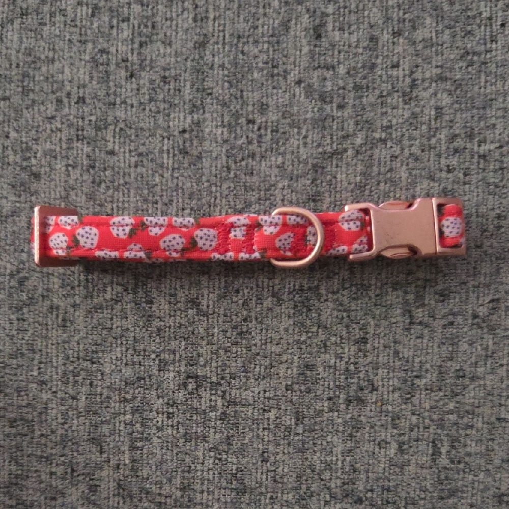 Red Dog Collar with Strawberry Print